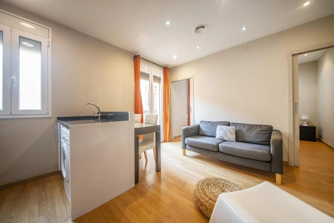 Catalunya Casas 2 Bed Apartment In Barceloneta Steps From The Beach